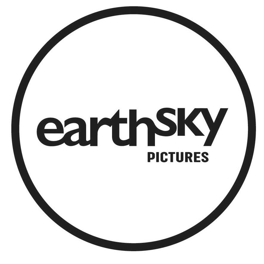 Earthsky Pictures Logo