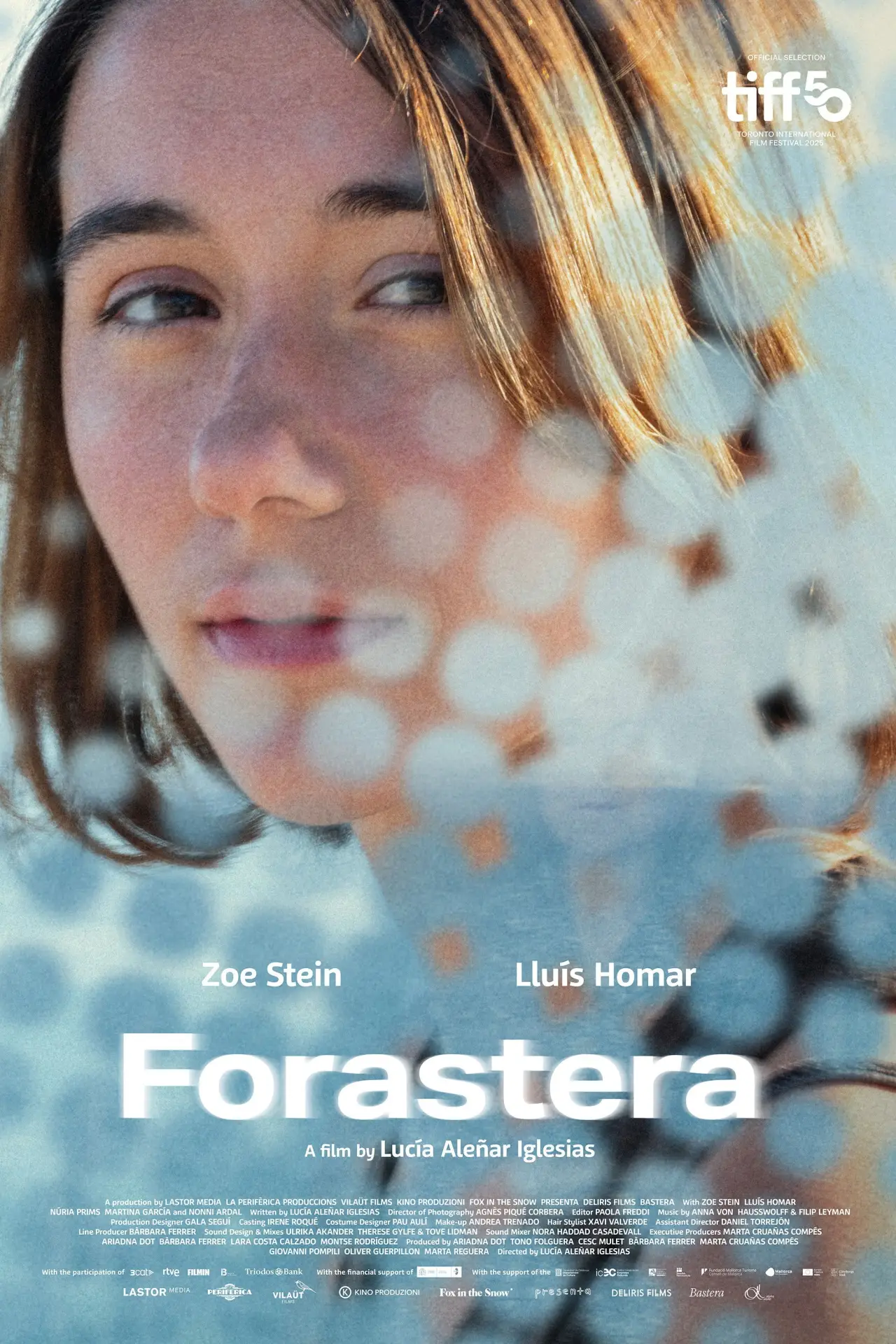 Movie poster "Forastera"