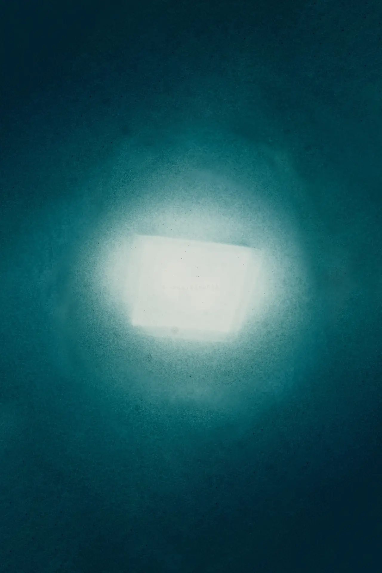 Movie poster "ʎɔuǝɹɐdsuɐɹʇ"