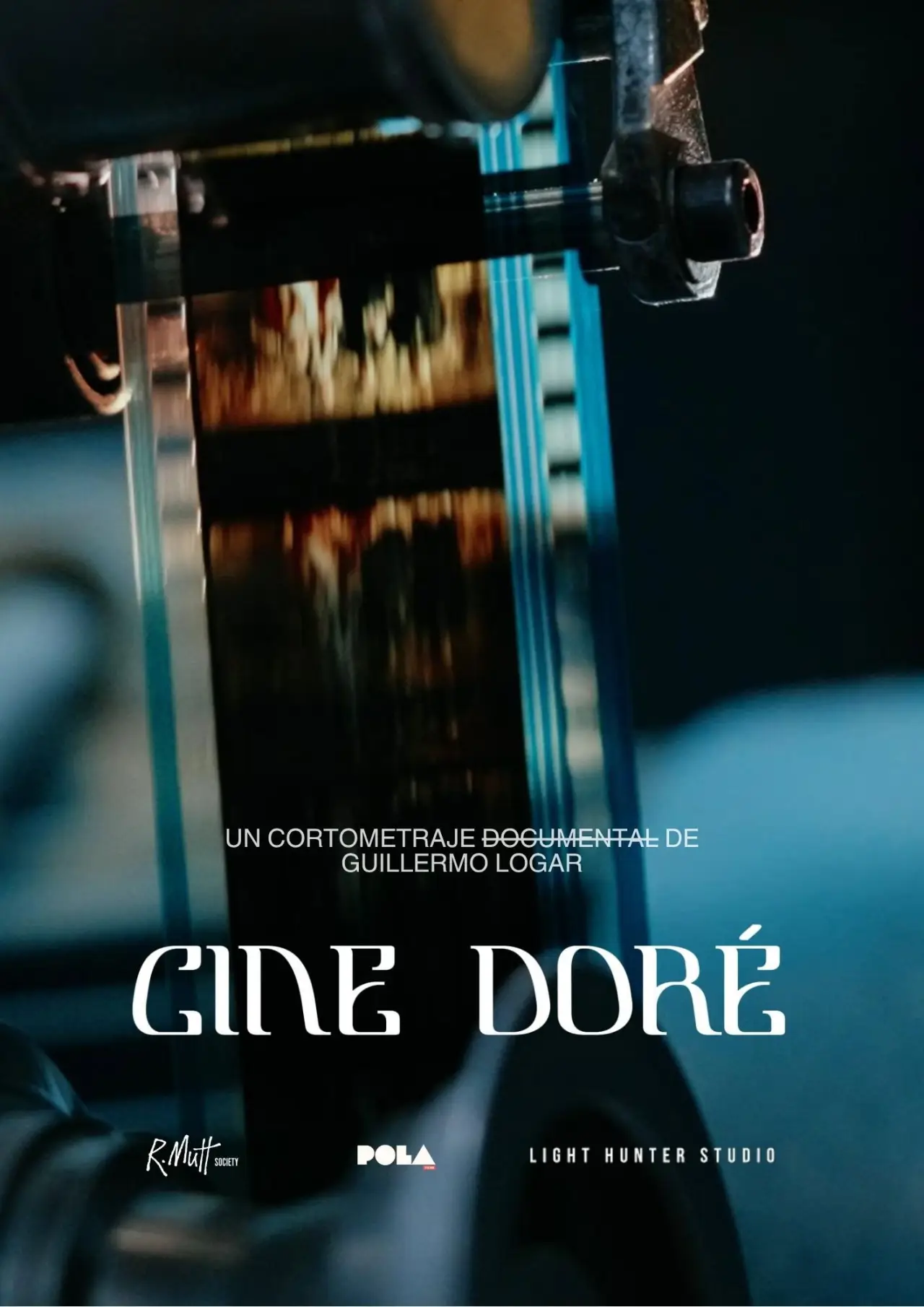 Movie poster "Cine Doré"