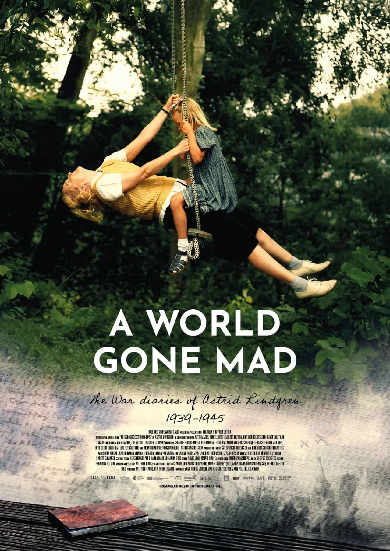 Movie poster "A World Gone Mad - The War Diaries of Astrid Lindgren"