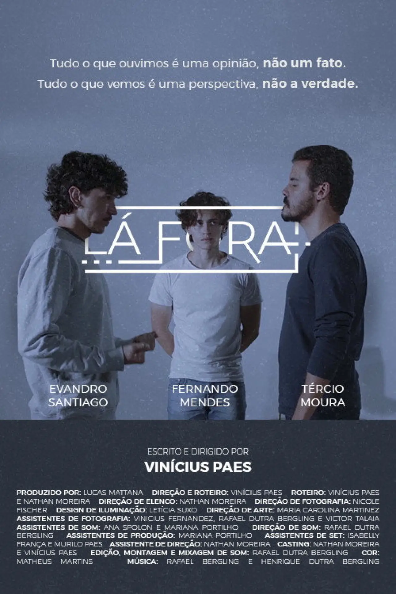 Movie poster "Lá Fora"