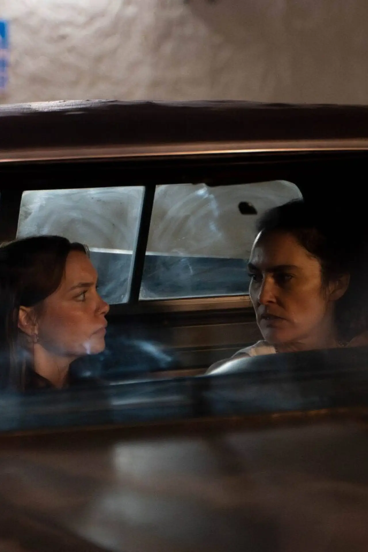 Movie poster "Stay in the car"