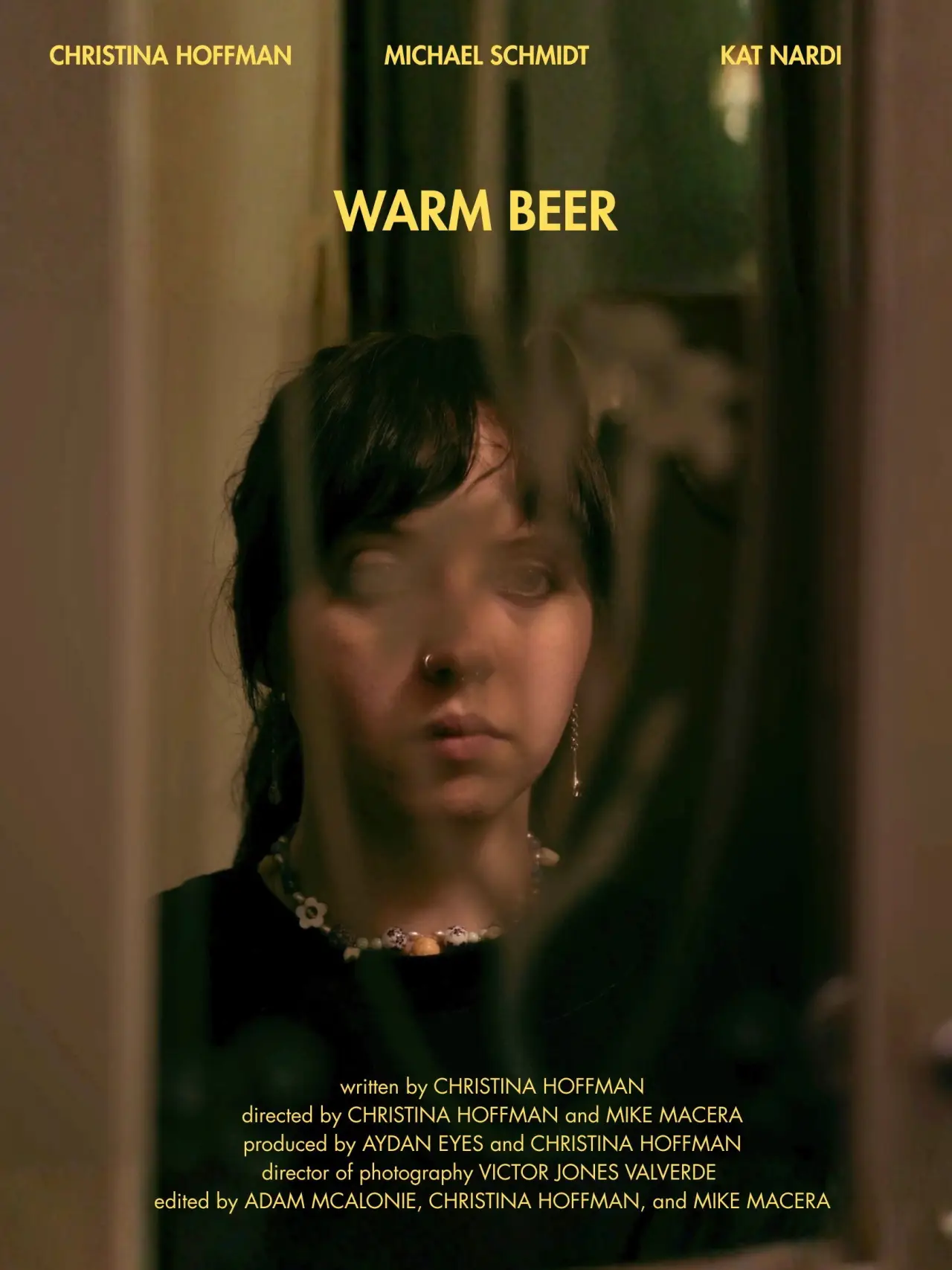 Movie poster "Warm Beer"