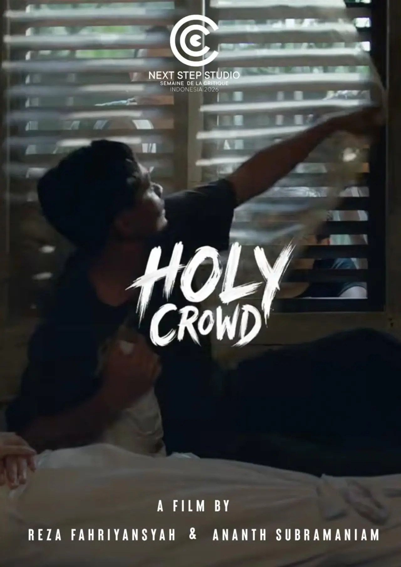 Movie poster "Holy Crowd"