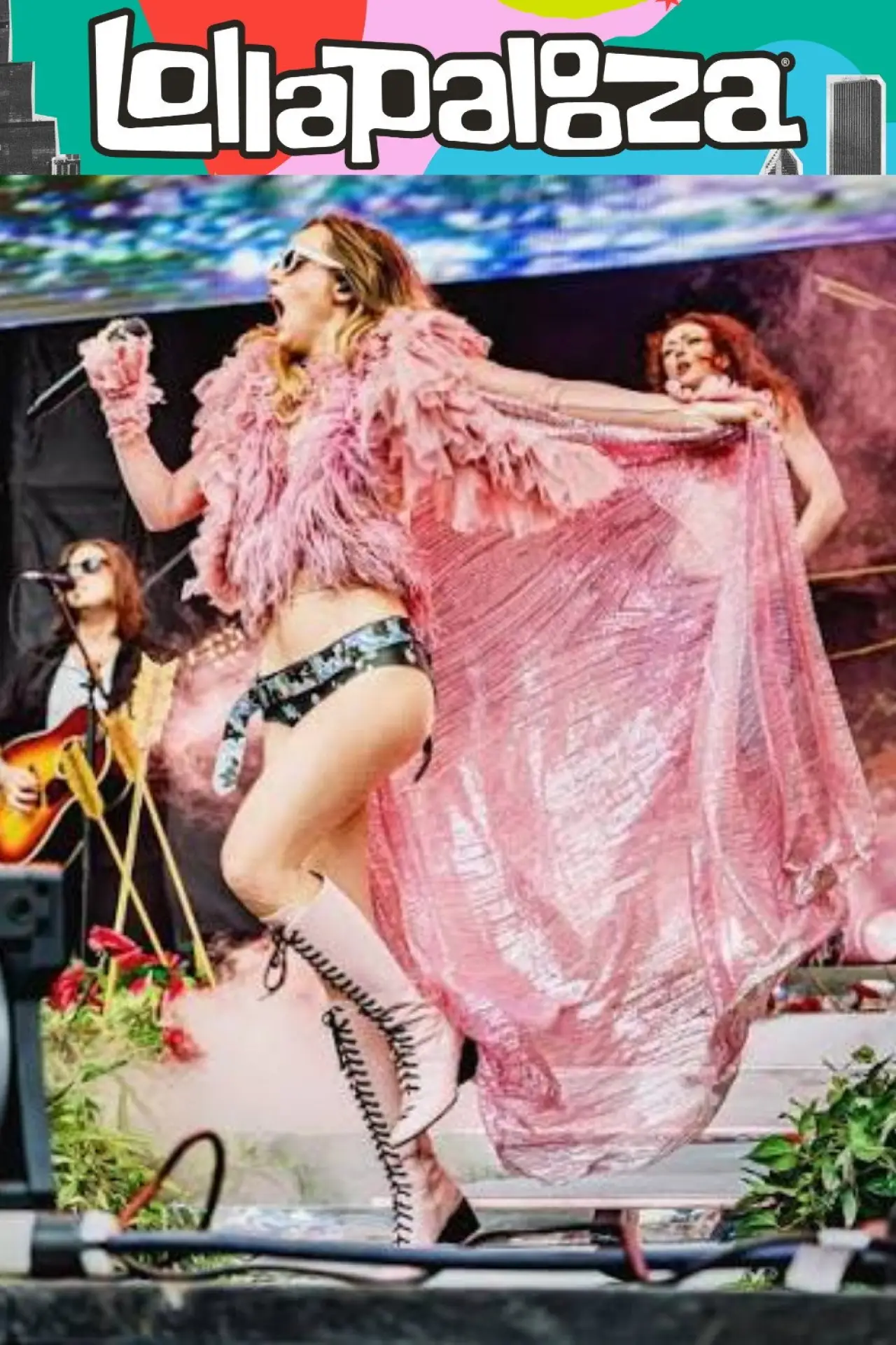 Movie poster "Suki Waterhouse: Lollapalooza Chicago"