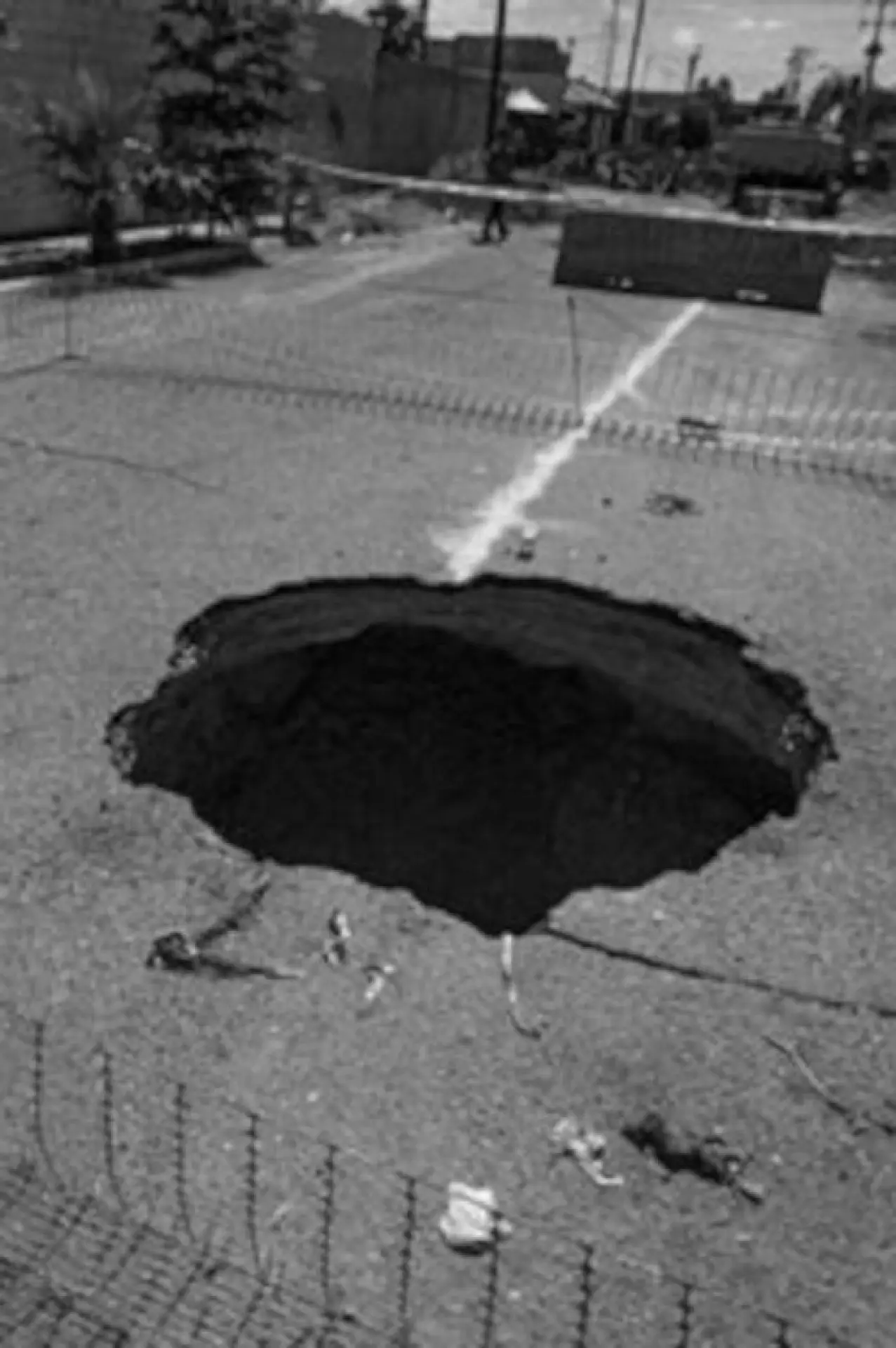 Movie poster "Sinkhole"