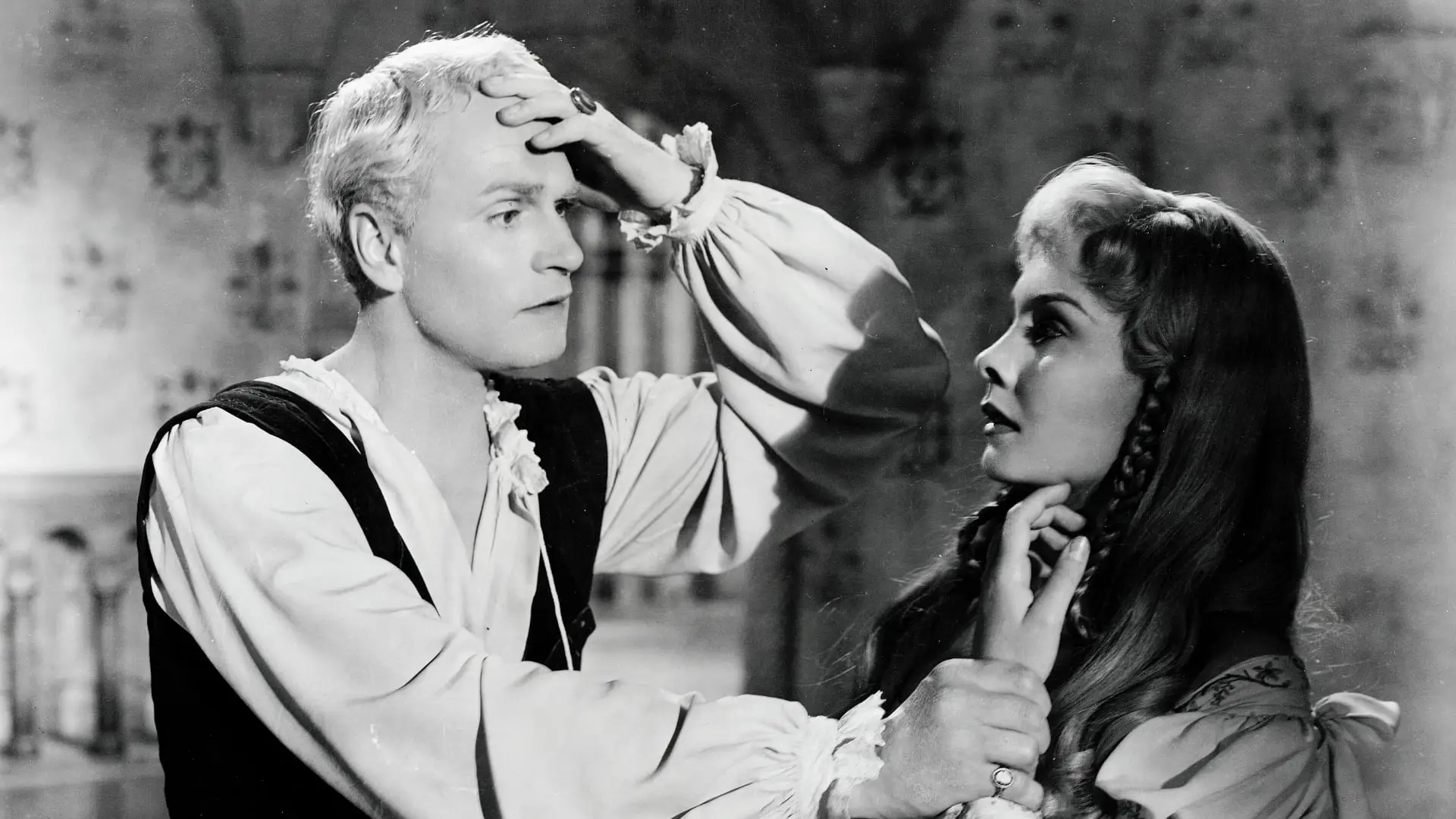 Video for the film Hamlet — Hamlet (1948) Original Trailer [FHD]