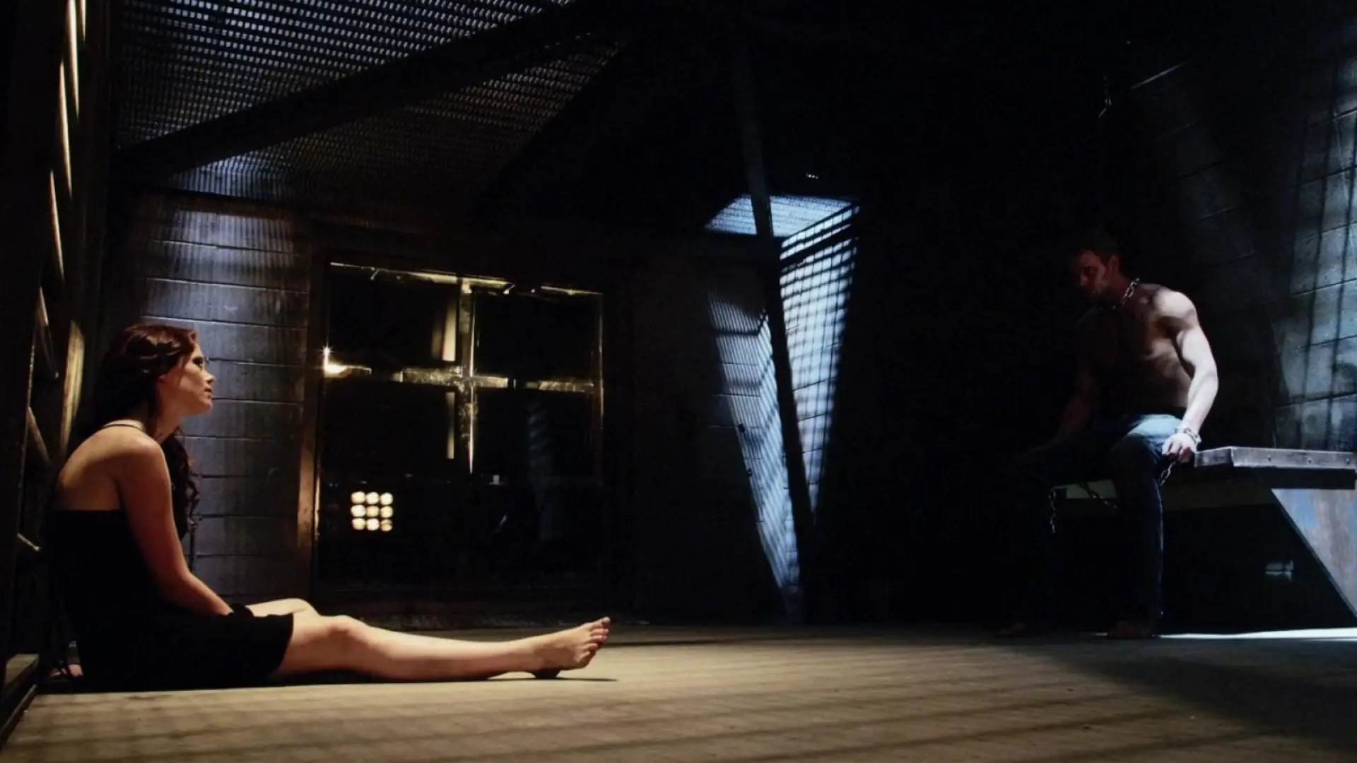 Video for the film Arena — Arena (2011) Trailer