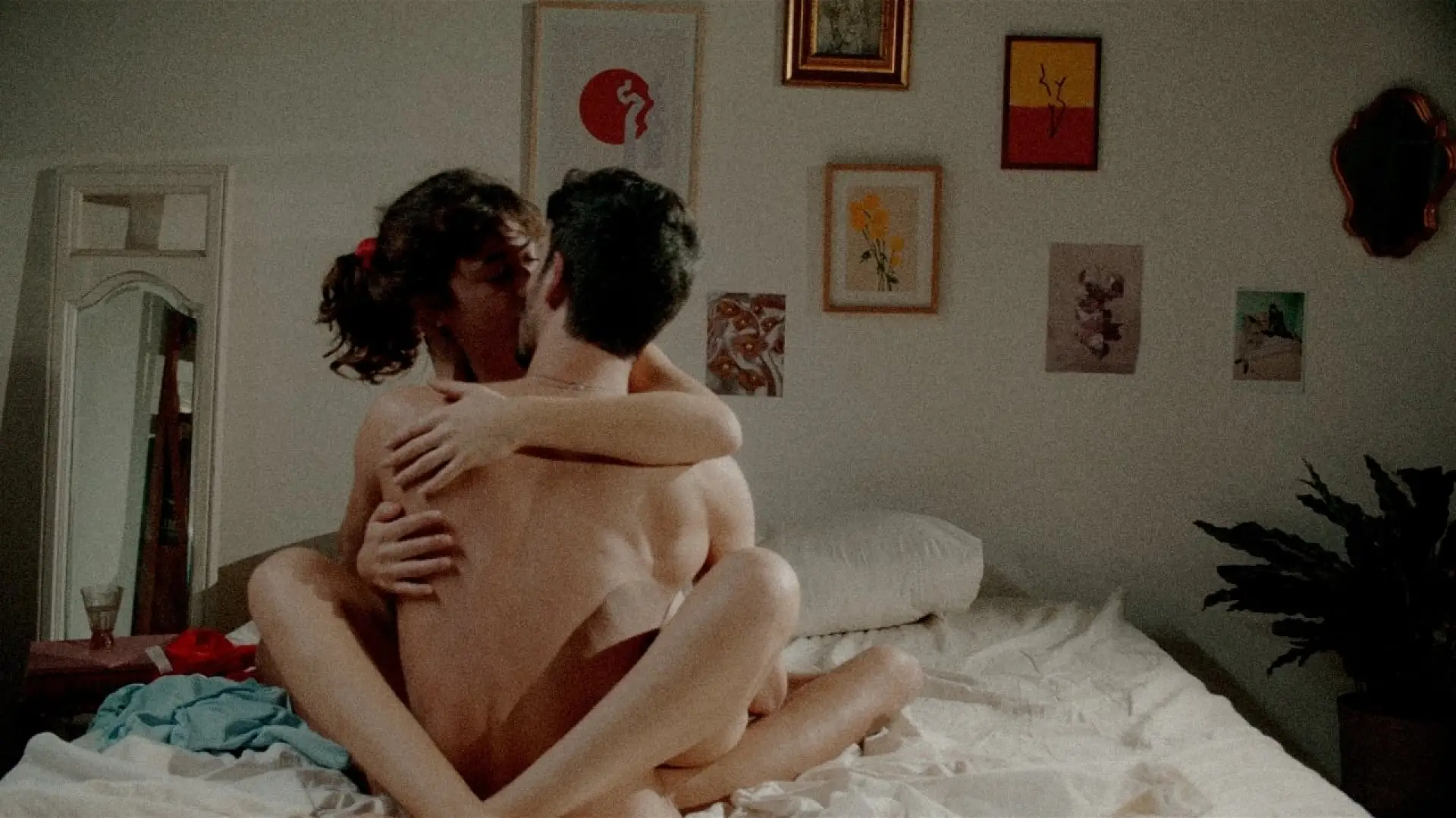 Video for the film All Eyes Off Me — Trailer