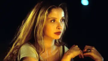 Backdrop to the movie "Before Sunrise" #615583