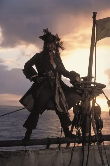 Poster to the movie "Pirates of the Caribbean: The Curse of the Black Pearl" #828894