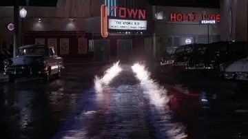 Backdrop to the movie "Back to the Future" #550592