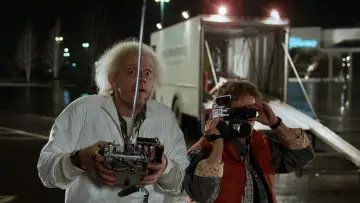 Backdrop to the movie "Back to the Future" #550644