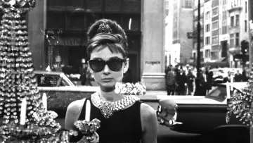 Backdrop to the movie "Breakfast at Tiffany