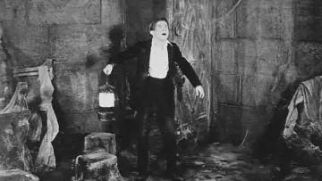 Backdrop to the movie "Dracula" #860425