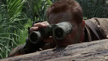 Backdrop to the movie "Predator" #559759