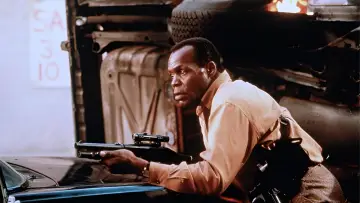 Backdrop to the movie "Predator 2" #1627152