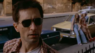 Backdrop to the movie "Taxi Driver" #577216