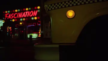 Backdrop to the movie "Taxi Driver" #927220