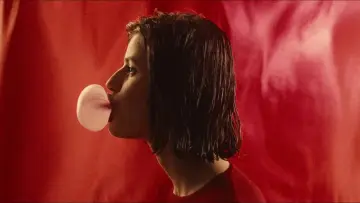 Backdrop to the movie "Three Colors: Red" #725744