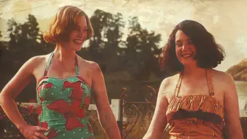 Backdrop to the movie "Heavenly Creatures" #882751
