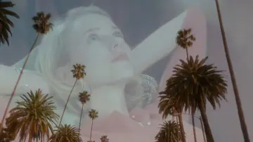 Backdrop to the movie "Mulholland Drive" #608659
