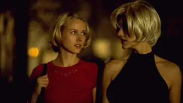 Backdrop to the movie "Mulholland Drive" #608665