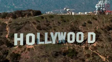 Backdrop to the movie "Mulholland Drive" #608721