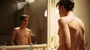 Backdrop to the movie "The Dreamers" #479649