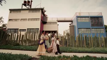 Backdrop to the movie "Frida" #663308