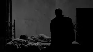 Backdrop to the movie "Nostalgia" #1536547