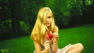 Backdrop to the movie "The Virgin Suicides" #703930