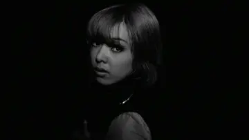 Backdrop to the movie "Funeral Parade of Roses" #872085