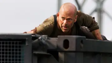 Backdrop to the movie "Live Free or Die Hard" #275338
