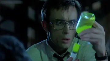 Backdrop to the movie "Re-Animator" #875480