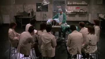 Backdrop to the movie "Re-Animator" #875518