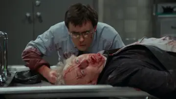 Backdrop to the movie "Re-Animator" #875538