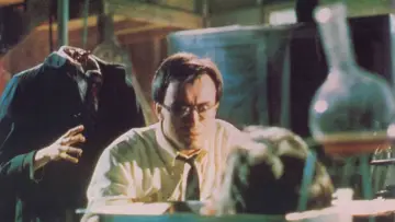 Backdrop to the movie "Re-Animator" #875550