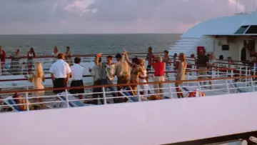 Backdrop to the movie "Speed 2: Cruise Control" #868508