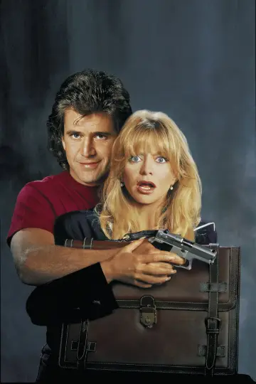 Poster to the movie "Bird on a Wire" #1532169