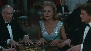Backdrop to the movie "Fantomas vs. Scotland Yard" #1066327