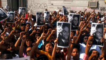 Backdrop to the movie "Malcolm X" #1185198