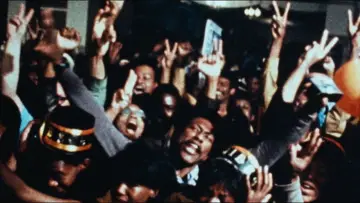 Backdrop to the movie "Malcolm X" #1185204