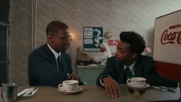 Backdrop to the movie "Malcolm X" #807112