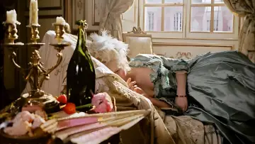 Backdrop to the movie "Marie Antoinette" #333207