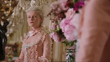 Backdrop to the movie "Marie Antoinette" #856179