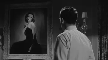 Backdrop to the movie "Laura" #983311