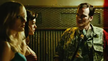 Backdrop to the movie "Planet Terror" #702264