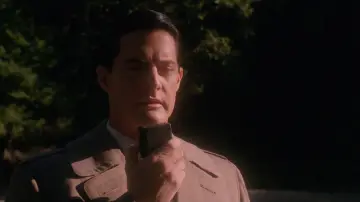 Backdrop to the movie "Twin Peaks: Fire Walk with Me" #643290